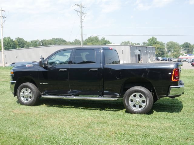 Used 2026 RAM 2500 Big Horn AWD/4WD image 9
