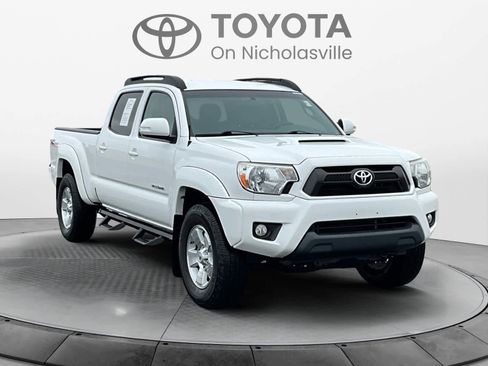 Used 2015 Toyota Tacoma 4x4 Double Cab w/ TRD Sport Package image 8