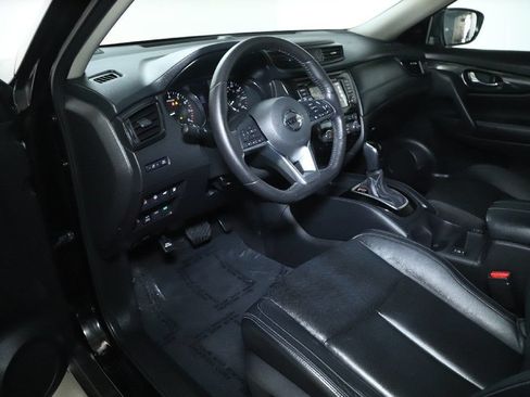 Used 2018 Nissan Rogue SL AWD/4WD image 17