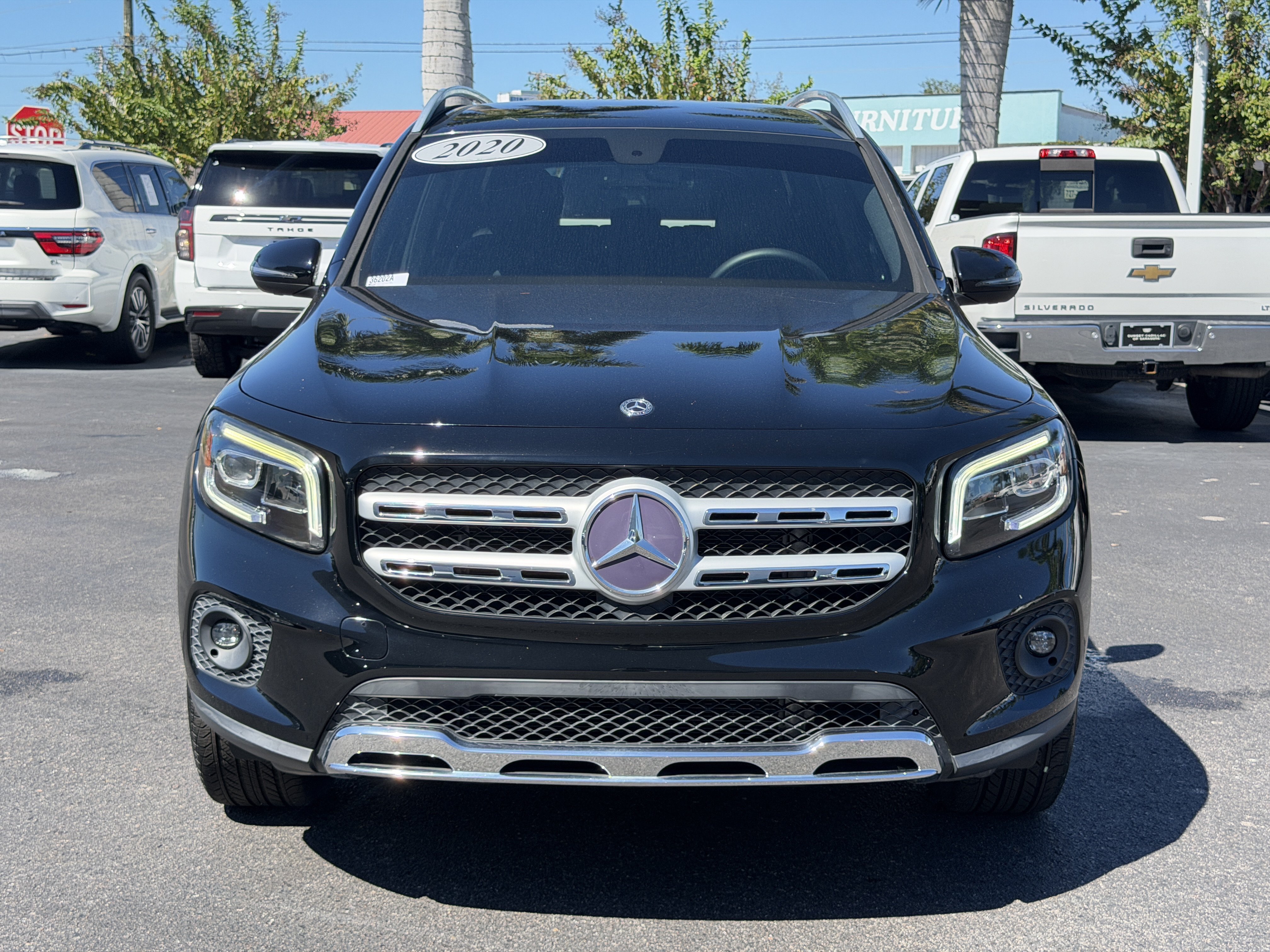 Used 2020 Mercedes-Benz GLB 250 image 2