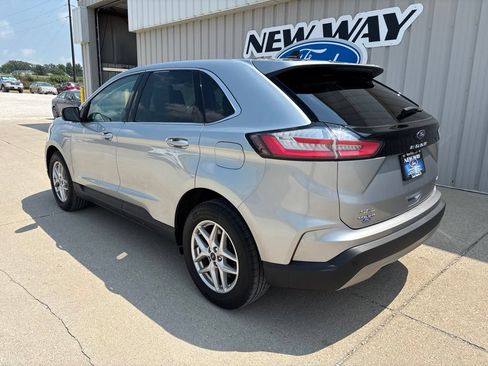 Certified 2023 Ford Edge SEL w/ Convenience Package AWD/4WD image 7