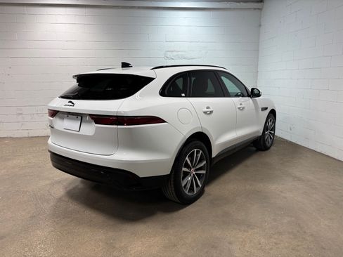 Used 2022 Jaguar F-PACE S AWD/4WD image 6