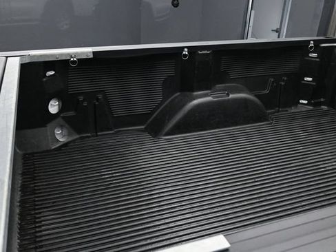 Used 2025 Chevrolet Silverado 1500 W/T RWD image 15