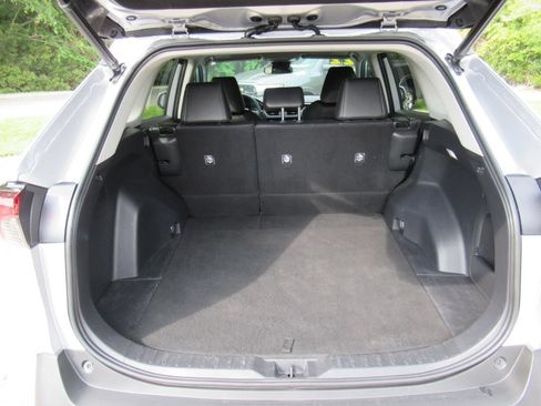Used 2022 Toyota RAV4 XLE Premium AWD/4WD image 34