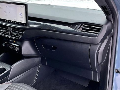 Certified 2023 Ford Escape ST-Line Select w/ Tech Pack #2 image 15