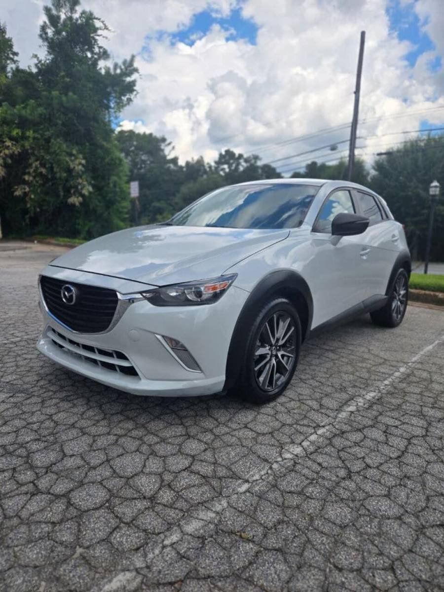 Used 2017 MAZDA CX-3 Touring FWD image 3