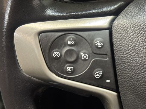 Used 2022 GMC Acadia Denali image 25