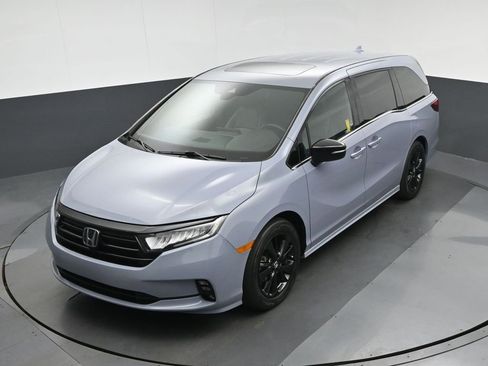 Used 2024 Honda Odyssey Sport image 75