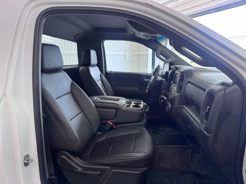 Used 2019 Chevrolet Silverado 1500 W/T RWD image 10