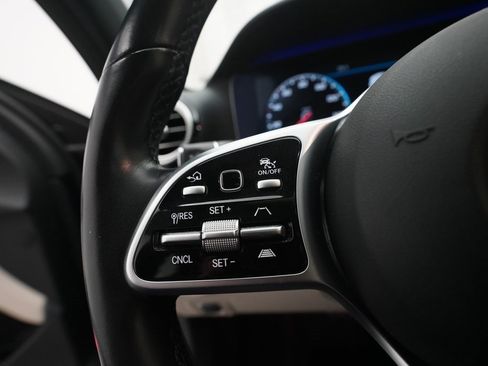 Used 2020 Mercedes-Benz E 450 4MATIC Wagon image 16