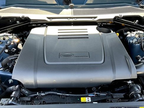 New 2026 Land Rover Defender 110 S image 11