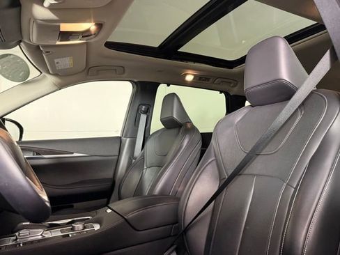 Used 2025 INFINITI QX60 Sensory w/ Vision Package AWD/4WD image 5