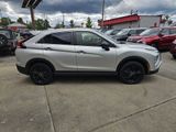 Used 2022 Mitsubishi Eclipse Cross LE image 4