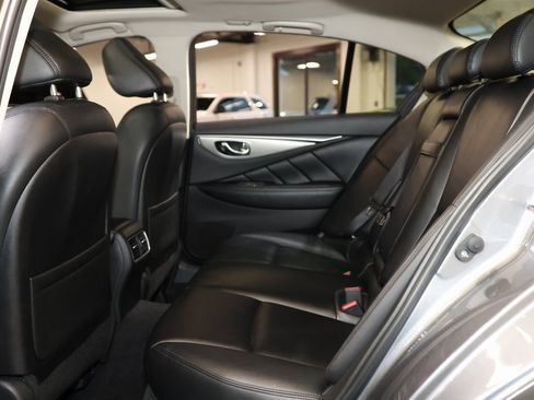 Used 2021 INFINITI Q50 Luxe image 13