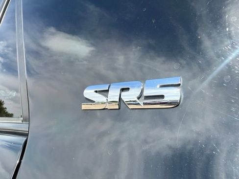 Used 2014 Toyota 4Runner SR5 AWD/4WD image 18