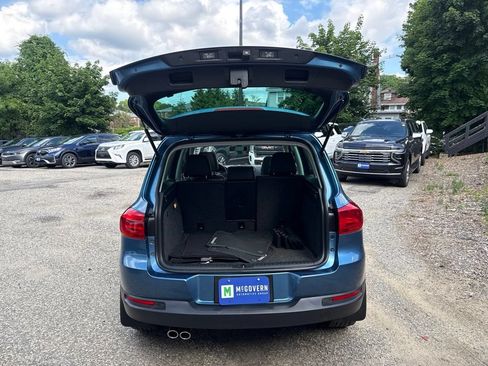 Used 2017 Volkswagen Tiguan Wolfsburg Edition AWD/4WD image 6