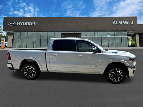 Used 2026 RAM 1500 Laramie AWD/4WD image 4