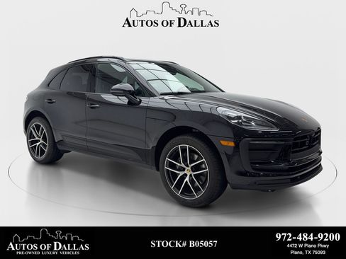 Used 2024 Porsche Macan Turbo AWD/4WD image 1