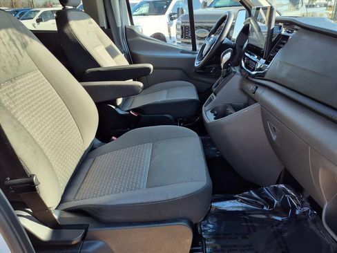 Used 2023 Ford Transit 350 XLT image 28