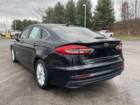 Used 2019 Ford Fusion SEL image 5