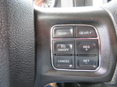 Used 2022 RAM 1500 Tradesman w/ Chrome Appearance Group image 24