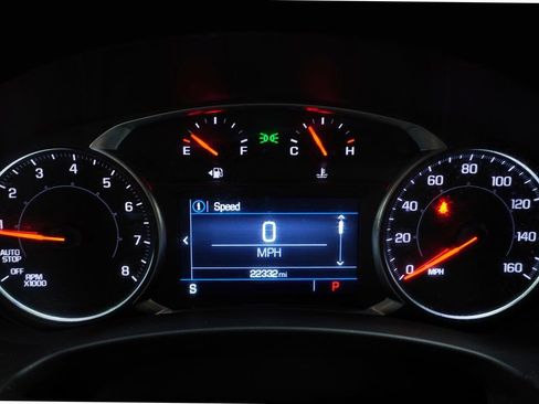 Used 2023 GMC Terrain SLE w/ Driver Convenience Package image 22