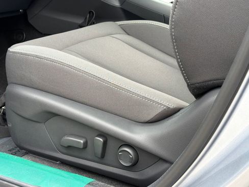 New 2026 Subaru Crosstrek 2.0i Premium AWD/4WD image 18