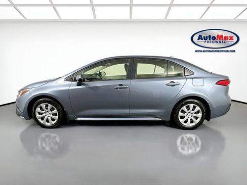 Used 2024 Toyota Corolla LE FWD image 8