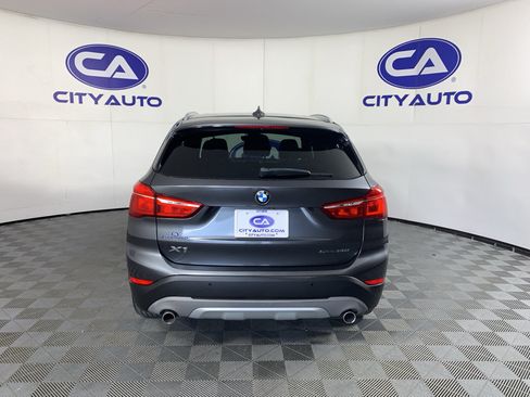 Used 2018 BMW X1 sDrive28i w/ Convenience Package FWD image 4