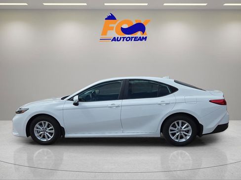 New 2026 Toyota Camry LE FWD image 2