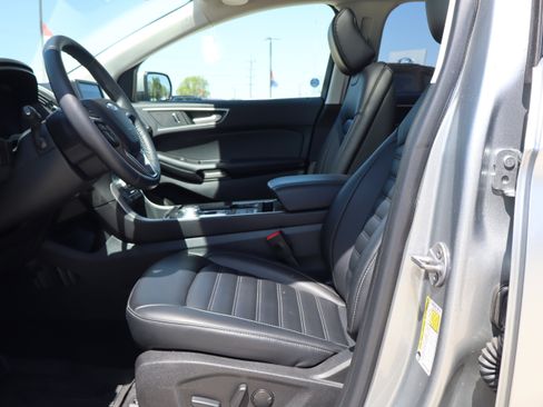 Used 2023 Ford Edge SEL w/ Convenience Package AWD/4WD image 10
