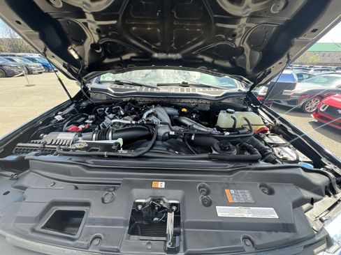 Used 2020 Ford F350 XLT w/ XLT Premium Package image 27