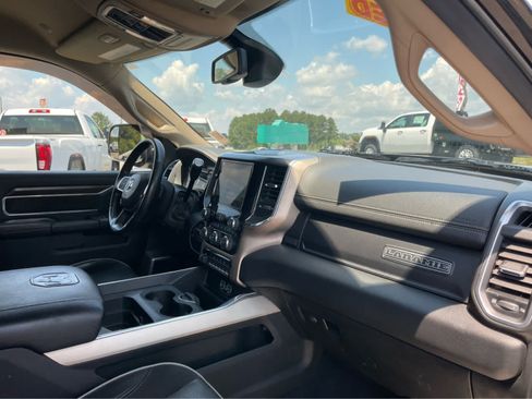 Used 2022 RAM 2500 Laramie AWD/4WD image 26