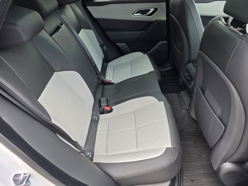 Used 2026 Land Rover Range Rover Velar S AWD/4WD image 5