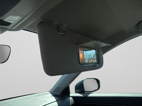 Used 2024 Honda CR-V EX-L image 33