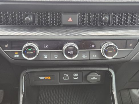 Certified 2025 Honda CR-V EX image 15