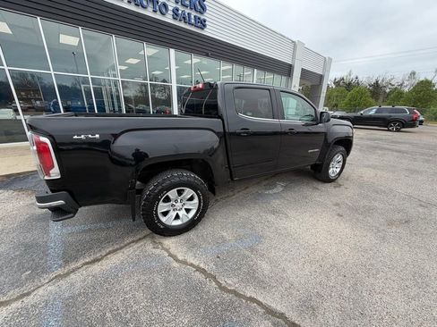 Used 2015 GMC Canyon SLE image 4