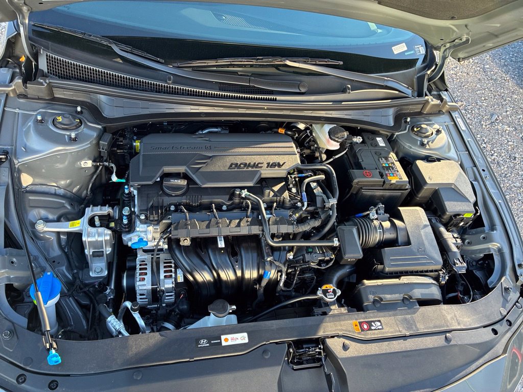 New 2026 Hyundai Elantra SEL Sport FWD image 9