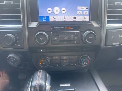 Used 2017 Ford F150 XLT w/ Equipment Group 302A Luxury AWD/4WD image 12