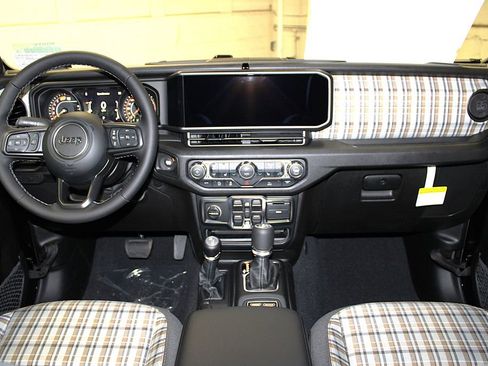 New 2026 Jeep Wrangler Unlimited Sport AWD/4WD image 9