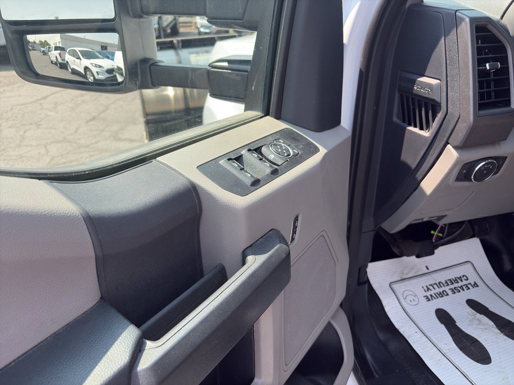 Used 2022 Ford F250 XL w/ Power Equipment Group AWD/4WD image 11