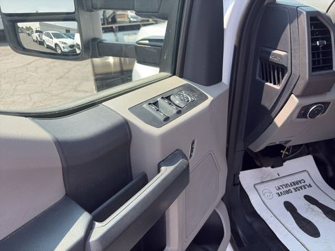 Used 2022 Ford F250 XL w/ Power Equipment Group AWD/4WD image 11