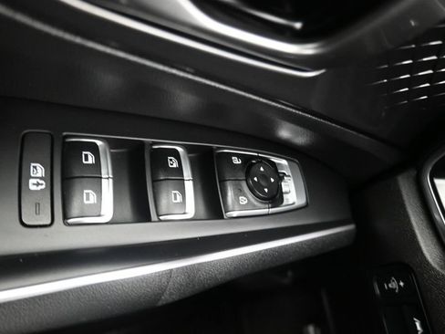 Certified 2023 Kia Sorento LX FWD image 18