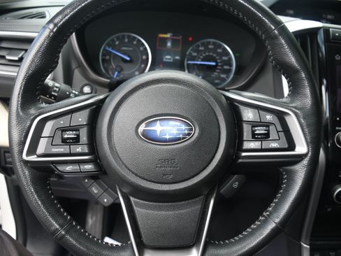 Used 2020 Subaru Ascent Limited w/ Technology Package AWD/4WD image 15