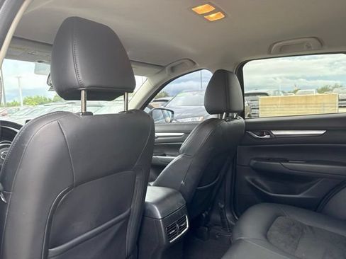 Used 2021 MAZDA CX-5 Touring FWD image 11