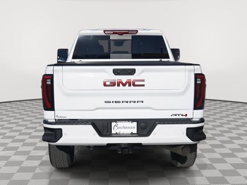 New 2026 GMC Sierra 2500 AT4 w/ AT4 Premium Plus Package image 4