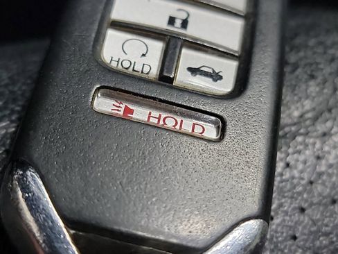 Used 2016 Honda Accord EX-L image 31