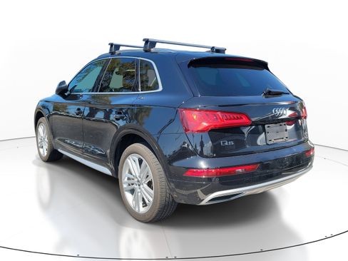 Used 2019 Audi Q5 2.0T Premium Plus image 4