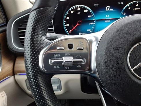 Used 2023 Mercedes-Benz GLS 580 4MATIC image 19