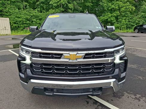 Used 2023 Chevrolet Silverado 1500 LT AWD/4WD image 5